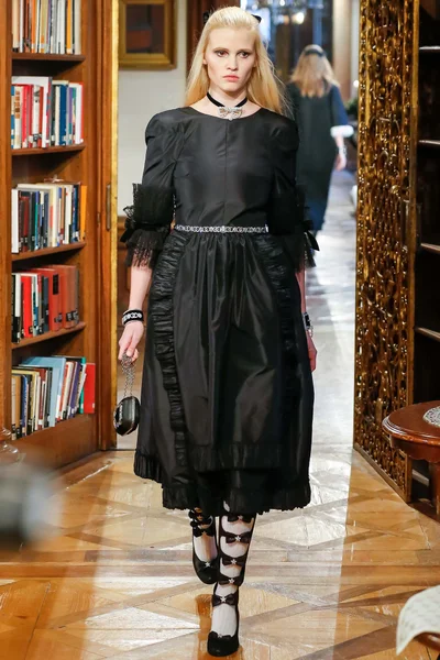 Look 84